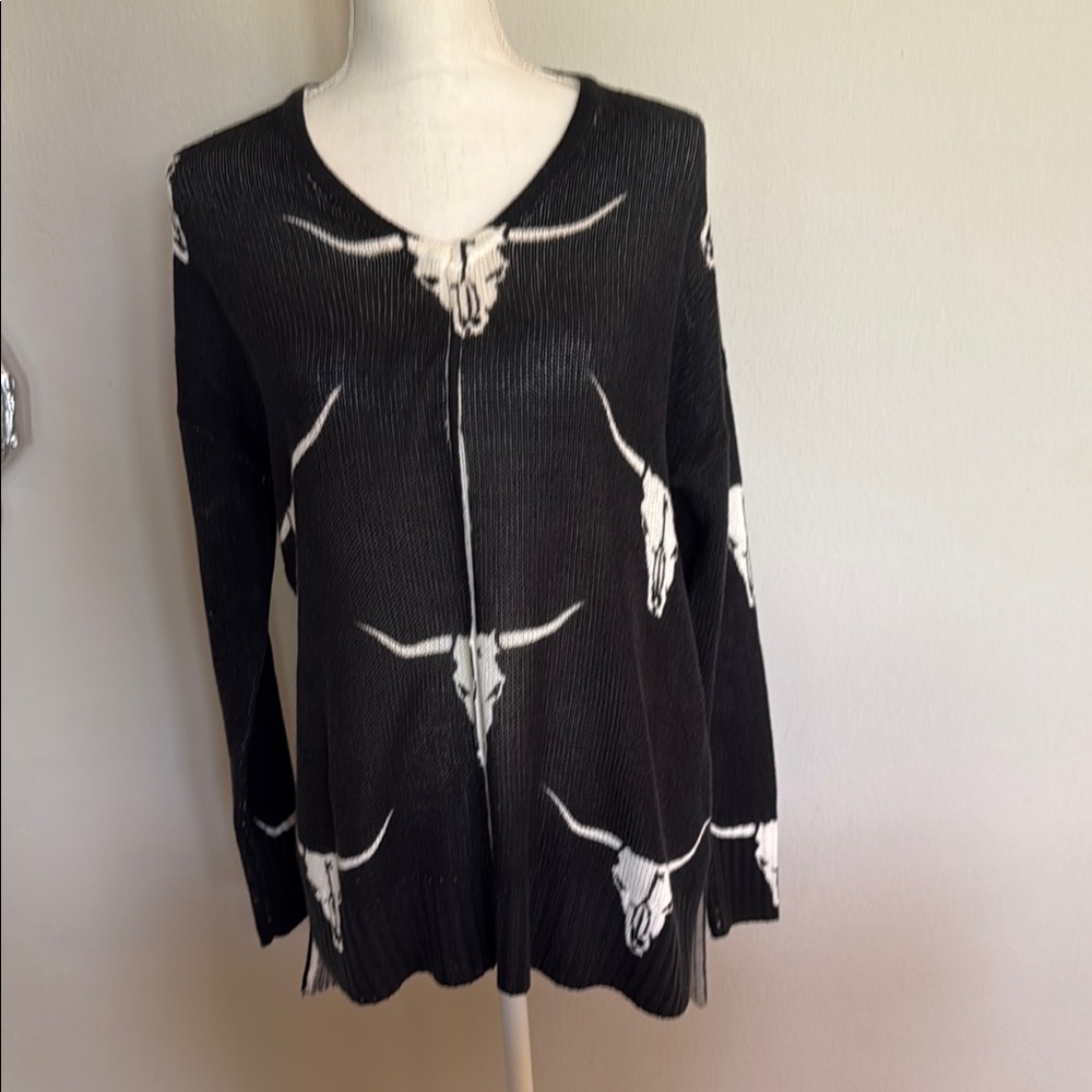 Rock & Roll Denim Black Sweater with Longhorns